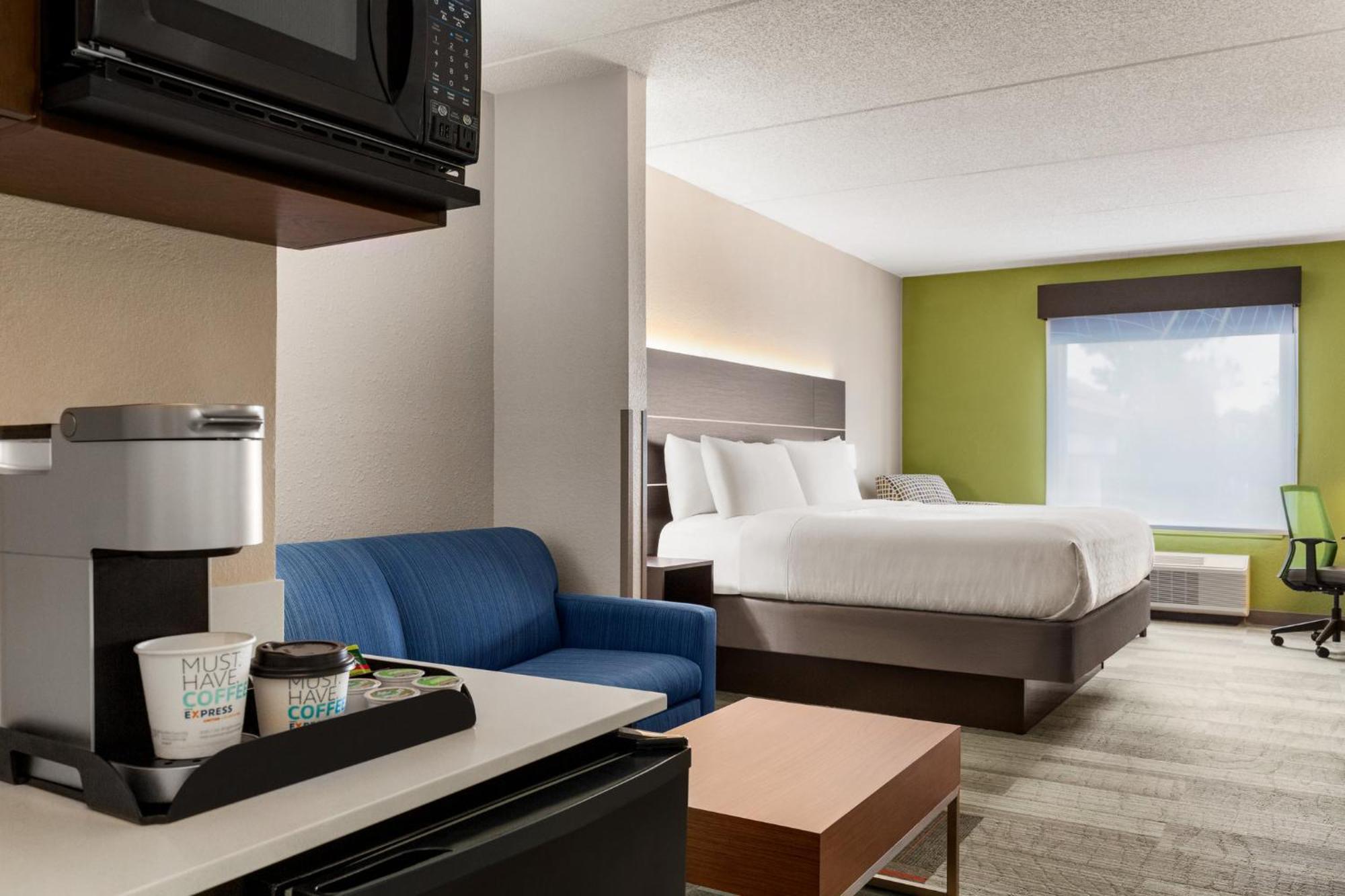 Holiday Inn Express Hotel & Suites Live Oak By Ihg Exterior photo