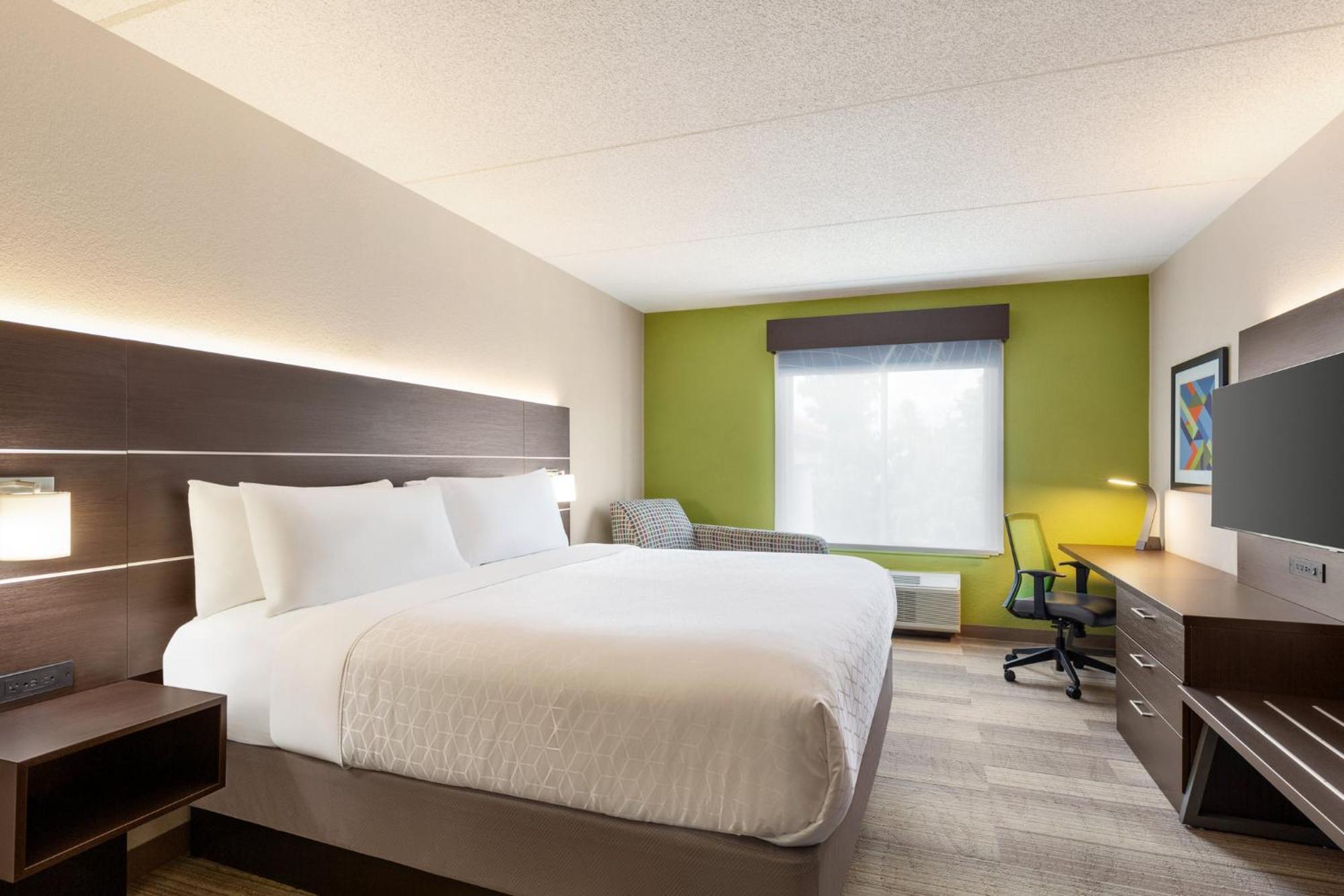 Holiday Inn Express Hotel & Suites Live Oak By Ihg Exterior photo